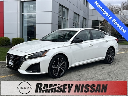 2024 Nissan Altima 2.5 SR Sedan