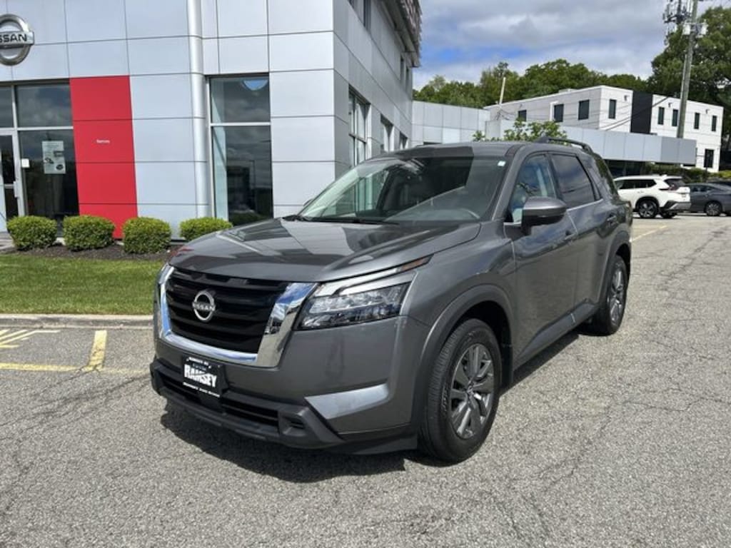 Certified 2024 Nissan Pathfinder SV SUV