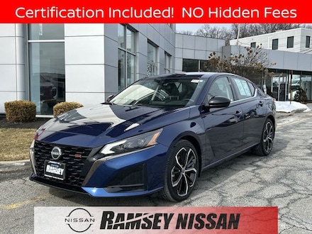 2023 Nissan Altima 2.5 SR Sedan