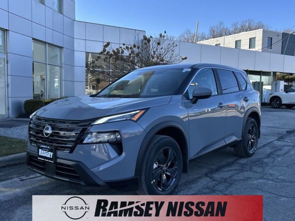 New 2026 Nissan Rogue SV SUV