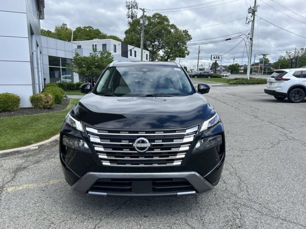 Certified 2025 Nissan Rogue SL SUV