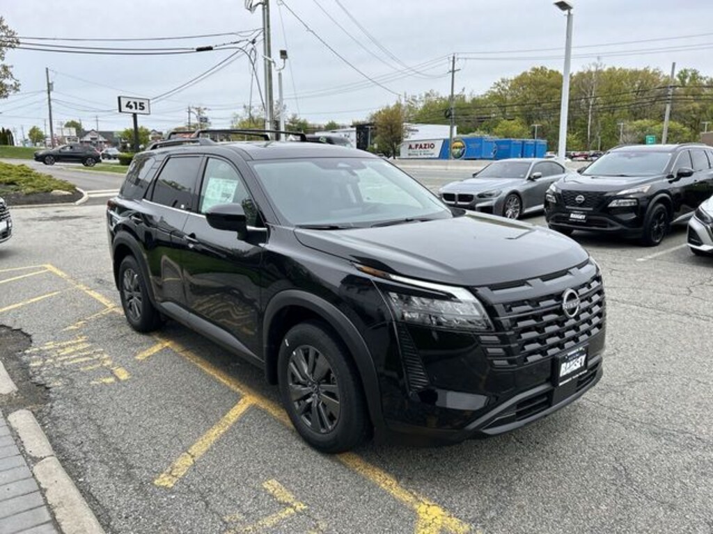 New 2026 Nissan Pathfinder SV SUV