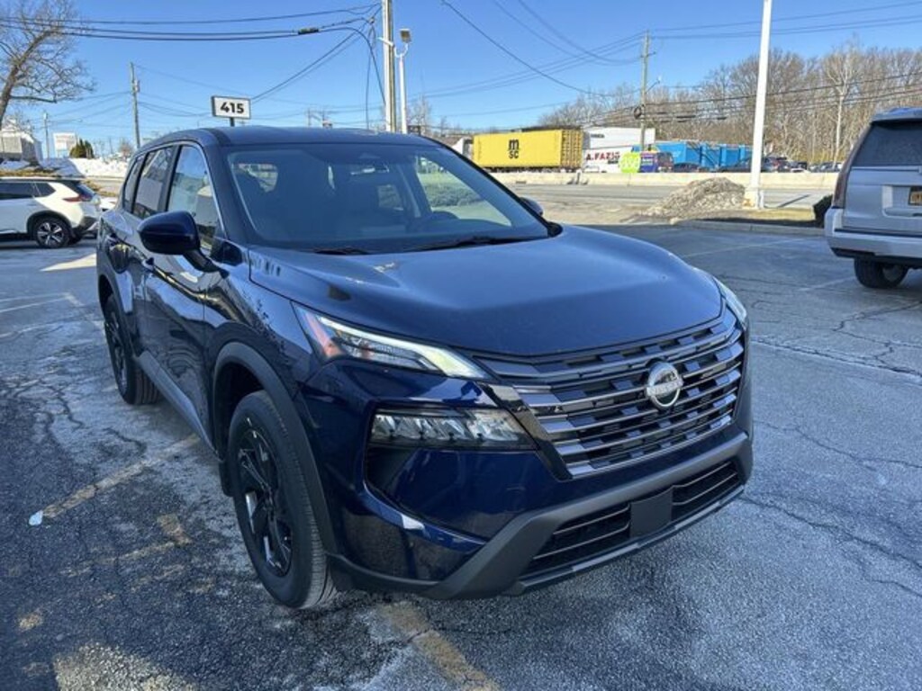 New 2026 Nissan Rogue SV SUV