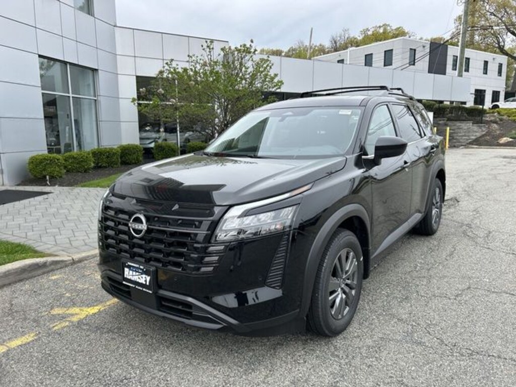 New 2026 Nissan Pathfinder SV SUV