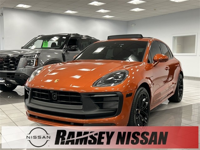2025 Porsche Macan GTS's photo
