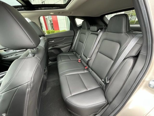 2026 Nissan Murano SL - Photo 13