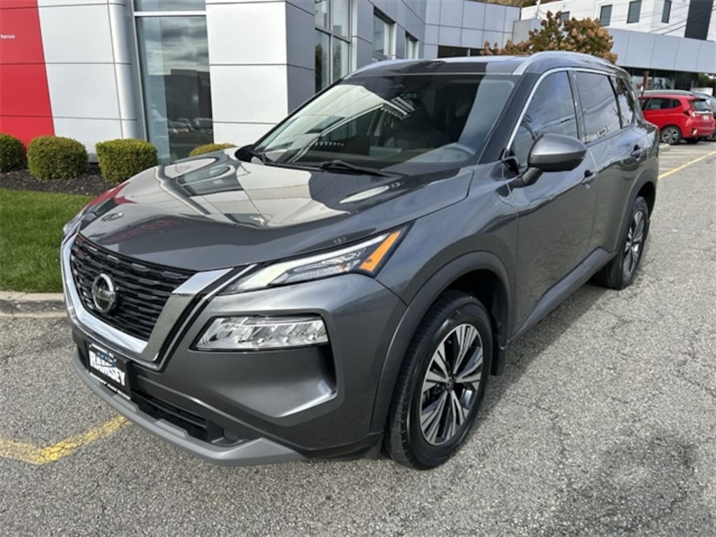 Used 2021 Nissan Rogue SV SUV