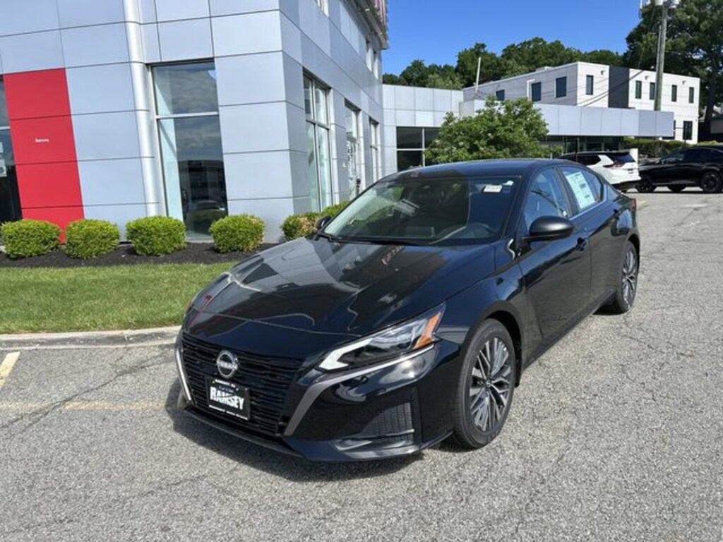 New 2026 Nissan Altima 2.5 SV Sedan