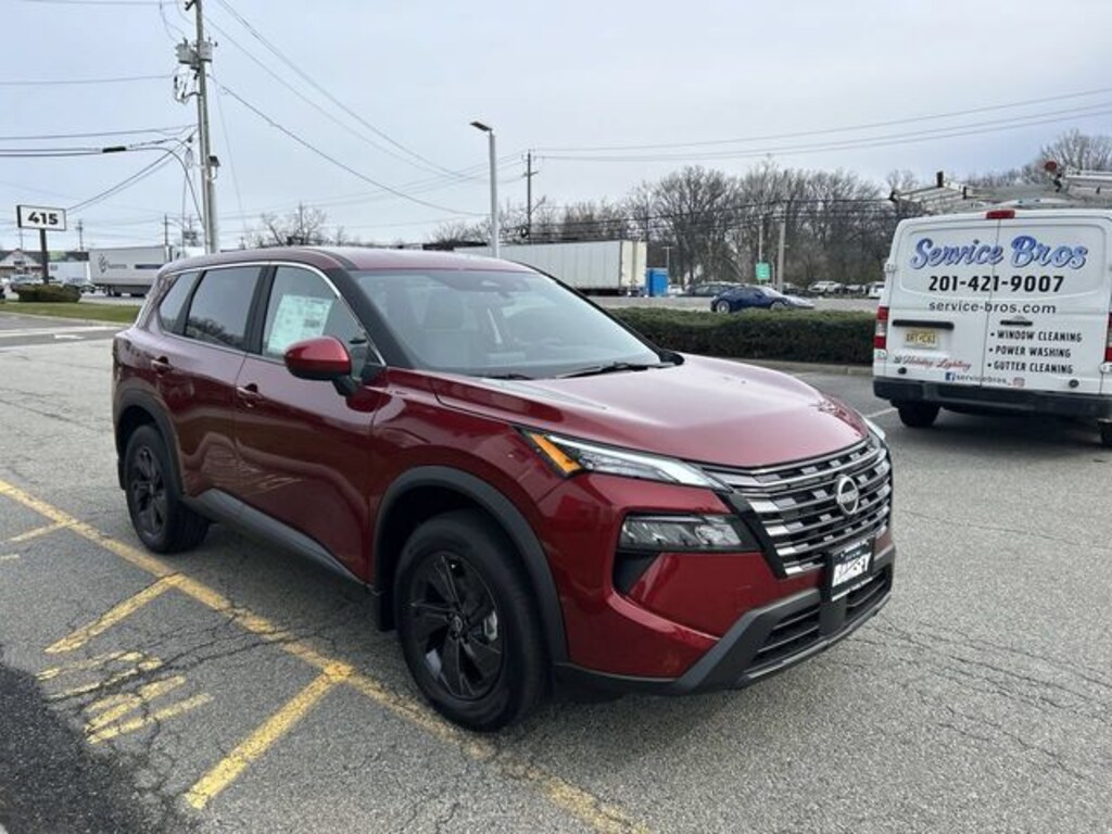 New 2026 Nissan Rogue SV SUV
