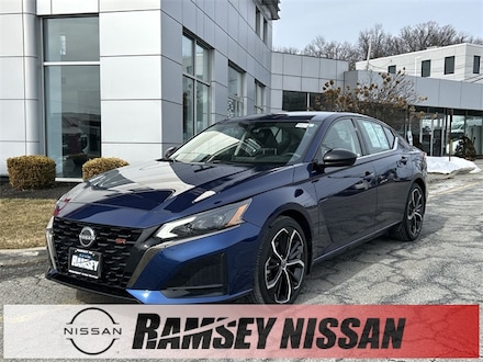2023 Nissan Altima 2.5 SR Sedan