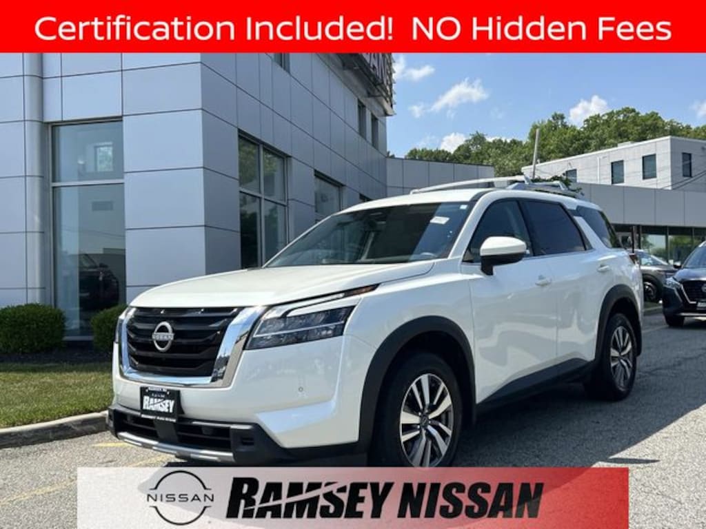Certified 2024 Nissan Pathfinder SL SUV