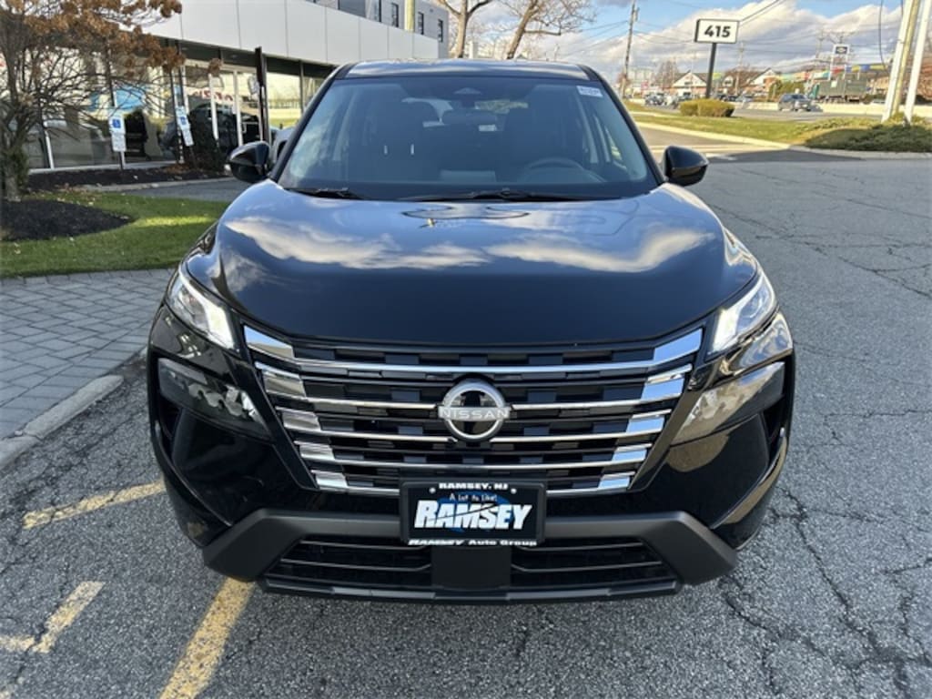 New 2026 Nissan Rogue SV SUV