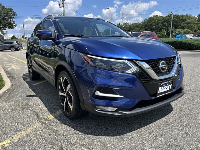 Certified 2020 Nissan Rogue Sport SL with VIN JN1BJ1CW1LW361124 for sale in Upper Saddle River, NJ