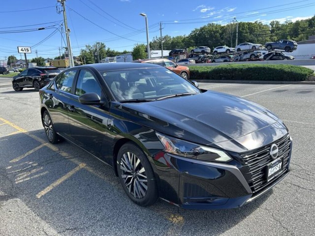 New 2026 Nissan Altima 2.5 SV Sedan