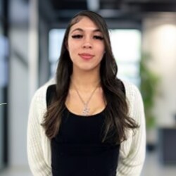 Staff member Isabella Pitra from ID_323f9d6966f7