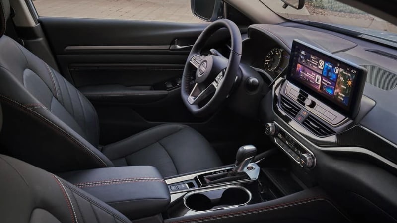 2025%20Nissan%20Altima%204.jpg