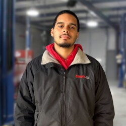 Staff member Damien Chevalier from ID_ba68f9004e6d