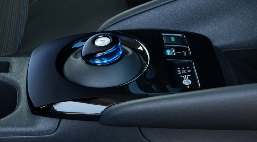 2025 Nissan Leaf Performance