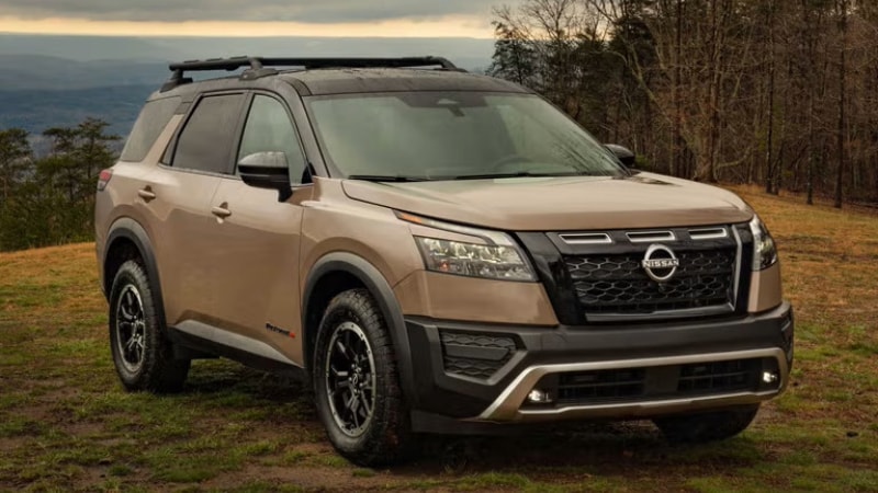 2025%20nissan%20pathfinder.jpg