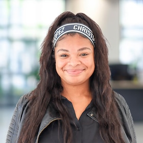 Staff member Candase Todd from ID_bd0df9b89167