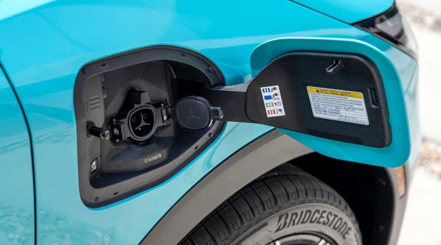 2026 Nissan Leaf.jpg