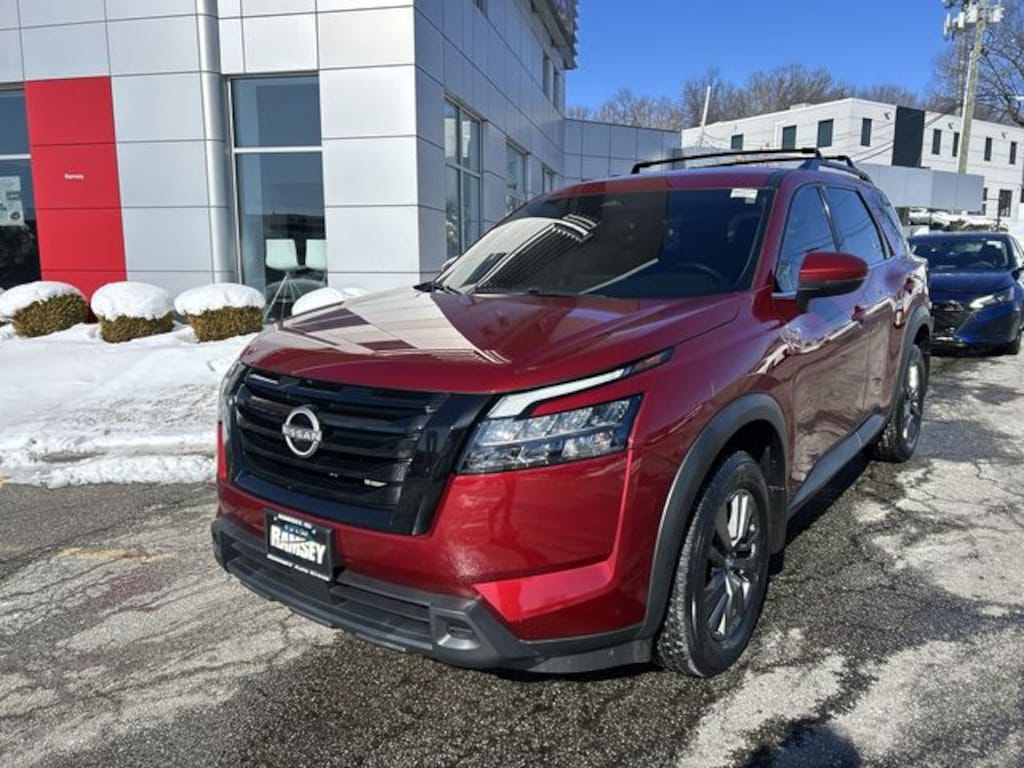 Certified 2024 Nissan Pathfinder SV SUV