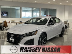 2025 Nissan Altima 2.5 SR Sedan