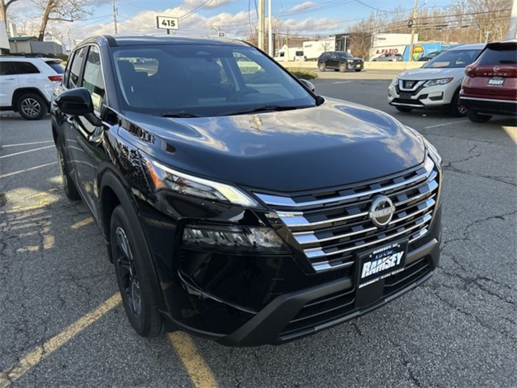 New 2026 Nissan Rogue SV SUV