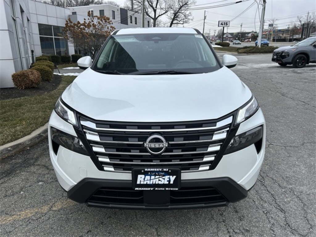 New 2026 Nissan Rogue SV SUV