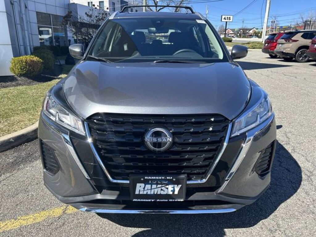 Certified 2024 Nissan Kicks SV SUV