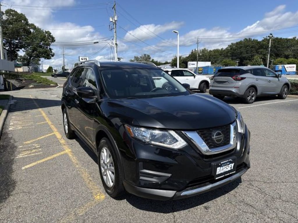 Certified 2018 Nissan Rogue SV SUV
