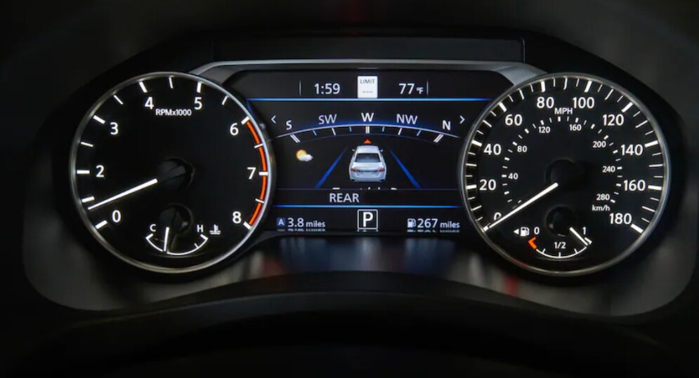 2023 nissan altima 2.5 sr speedometer and dashboard.PNG