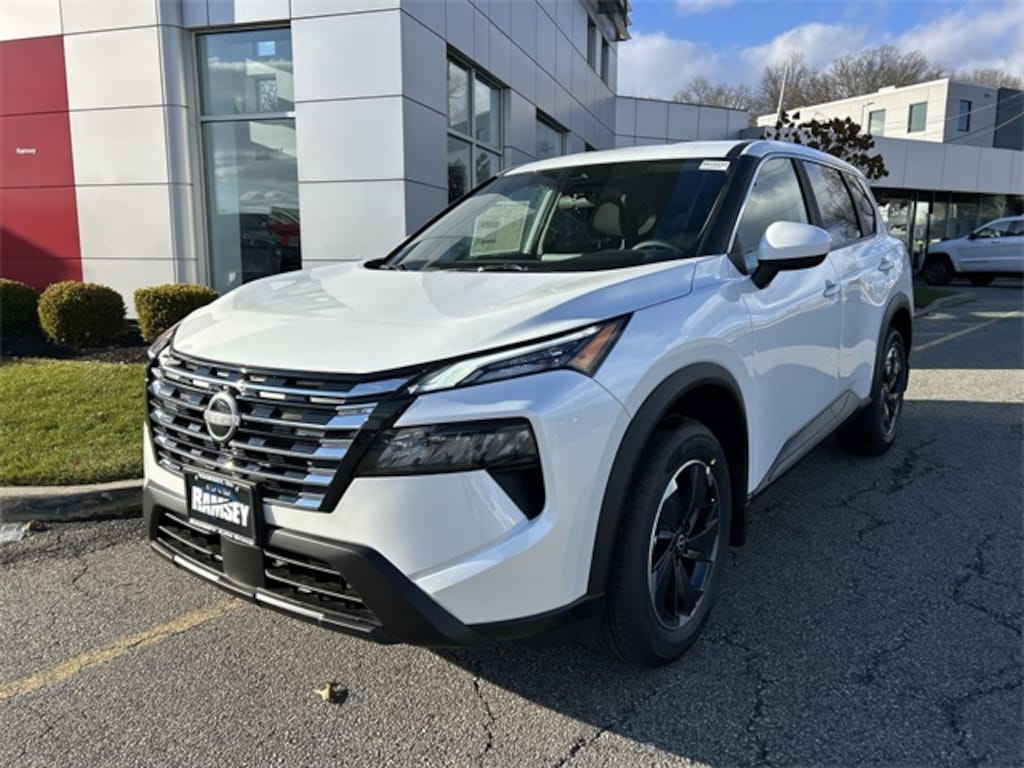 New 2026 Nissan Rogue SV SUV