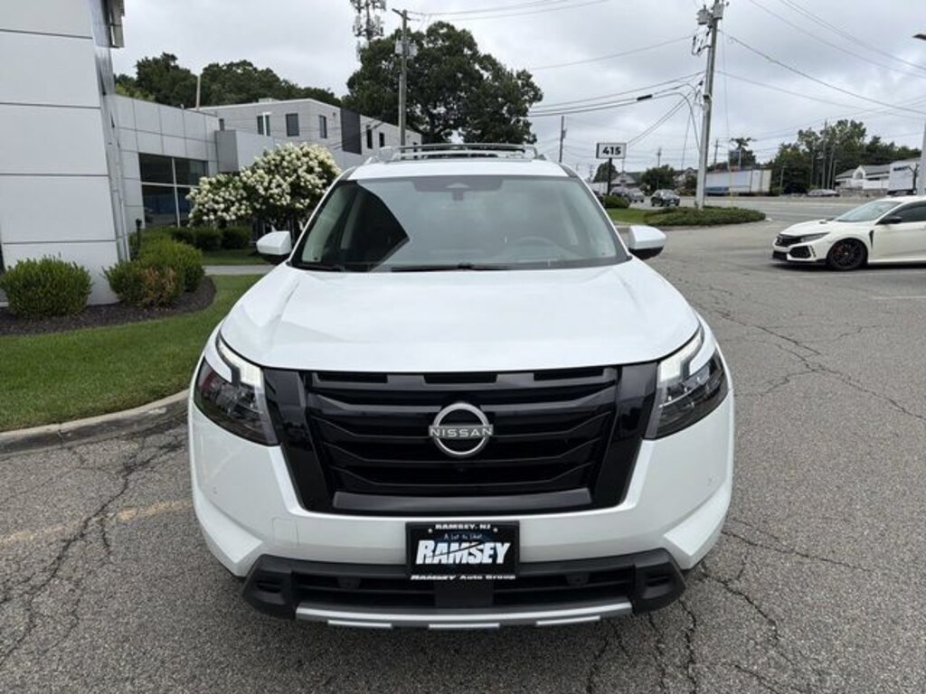 Certified 2025 Nissan Pathfinder Platinum SUV