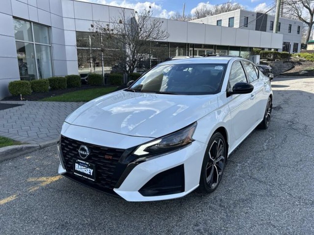 Certified 2023 Nissan Altima 2.5 SR Sedan