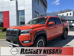 2025 Nissan Frontier PRO-4X Truck