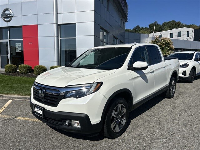 2019 Honda Ridgeline RTL-T photo 4