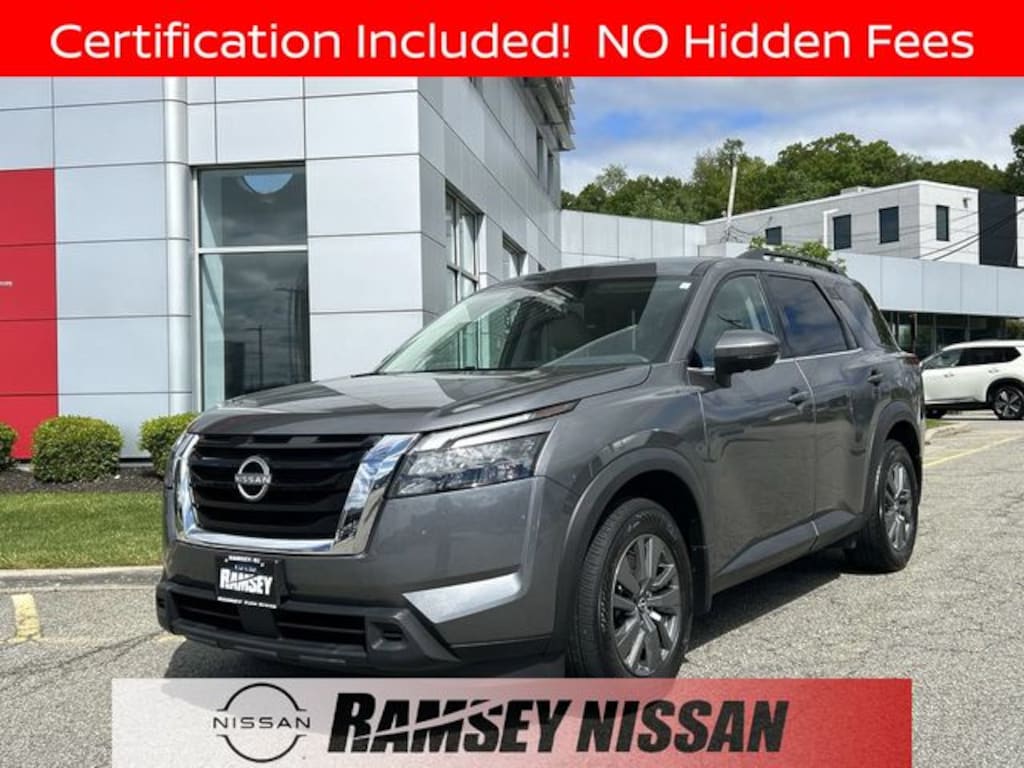Certified 2024 Nissan Pathfinder SV SUV