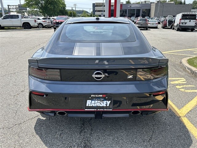 2024 Nissan Z Nismo photo 2