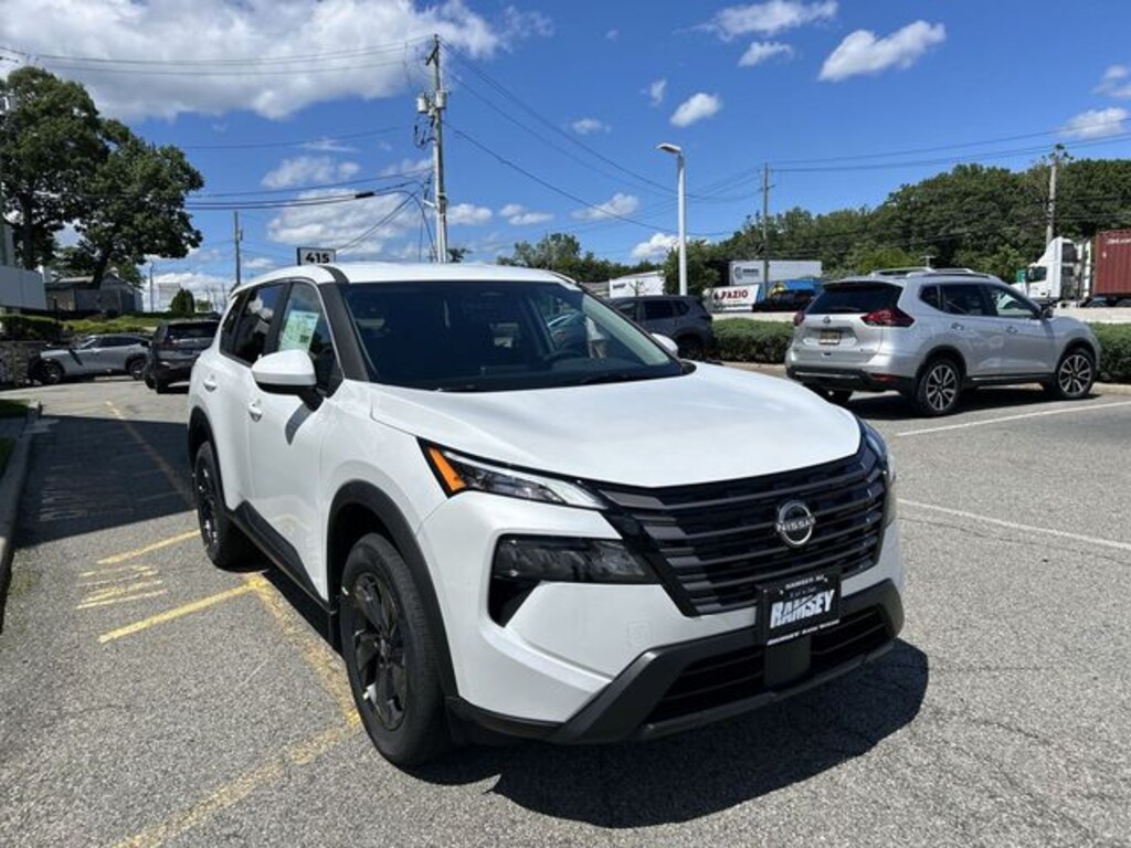New 2026 Nissan Rogue SV SUV