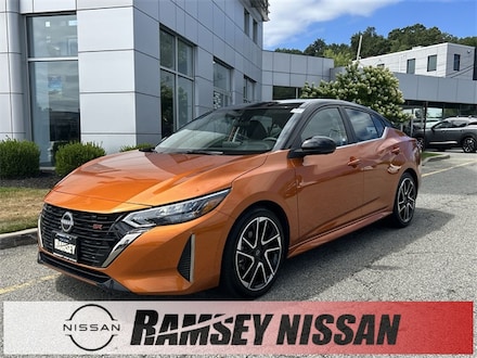 2024 Nissan Sentra SR Sedan