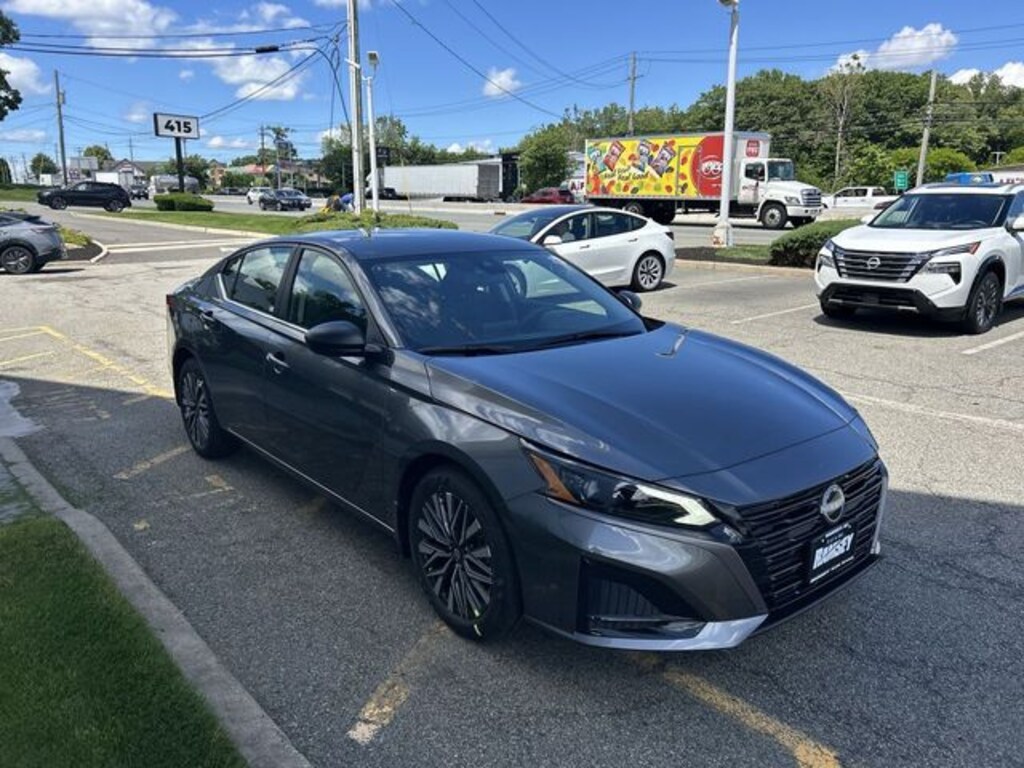 New 2026 Nissan Altima 2.5 SV Sedan