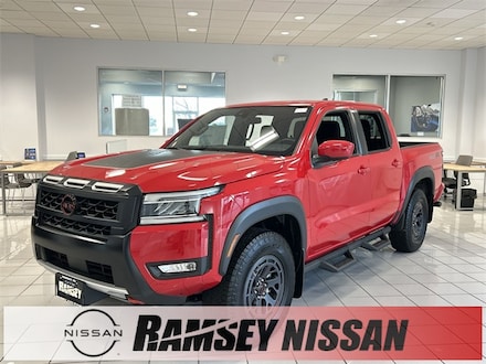 2025 Nissan Frontier PRO-4X Truck