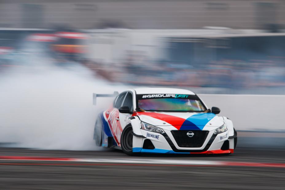 Nissan Altimaniac