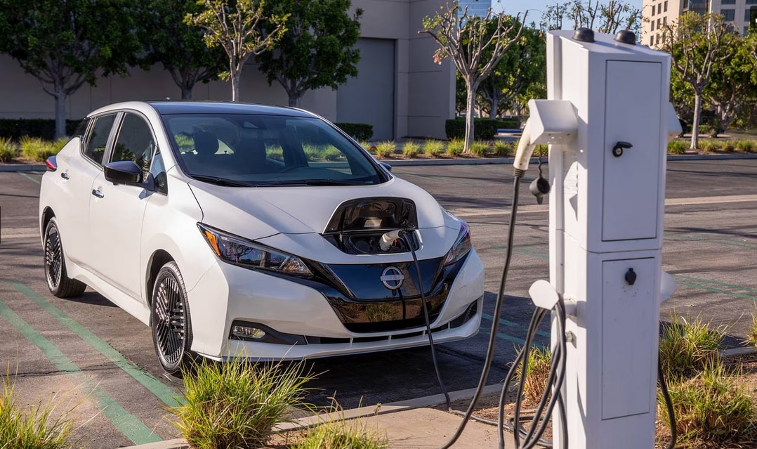 Nissan Leaf Review: Unleashing Eco-Friendly Innovation