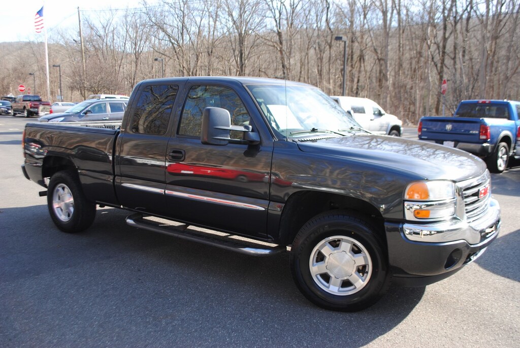 Used 2005 GMC Sierra 1500 SLE 5.3 Truck Extended Cab