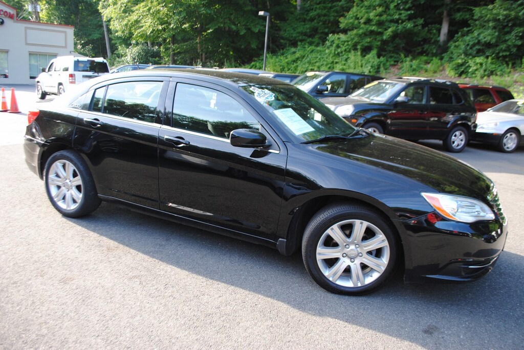 Used 2011 Chrysler 200 Touring Sedan