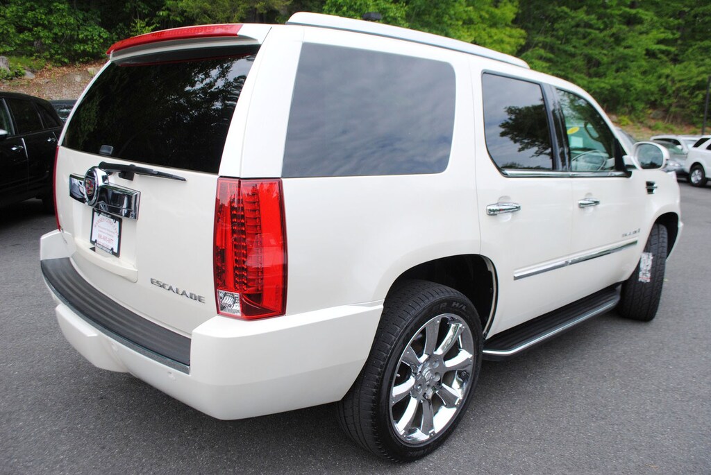 Used 2009 CADILLAC ESCALADE 6.2 SUV