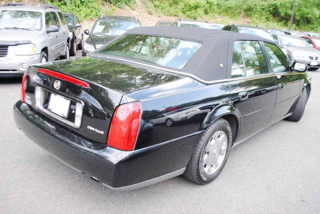 Used 2002 CADILLAC DEVILLE 4.6 Sedan