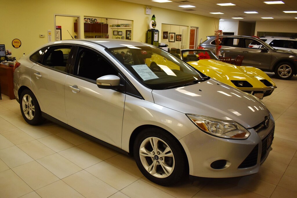 Used 2013 Ford Focus SE 2.0 Sedan